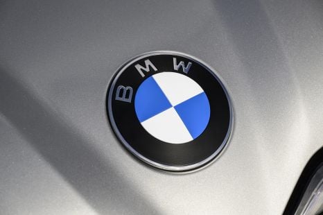 BMW backs subscriptions but won't paywall performance