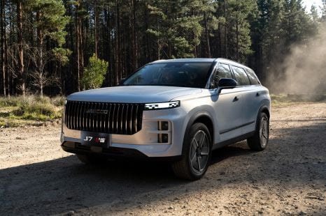 Jaecoo J7 SHS gets cheaper as BYD, Geely heat up PHEV segment