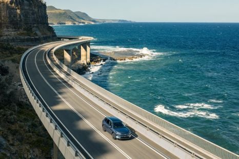 Geely Starray EM-i breaks a Guinness World Record on one of Australia’s most beautiful drives