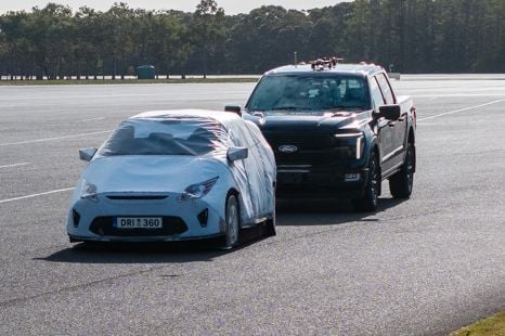 ANCAP puts American pickups, LandCruiser 70 Series to the test with surprising results