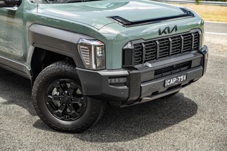 Kia denies rumours of an early Tasman facelift, but price cuts are possible for slow-selling ute