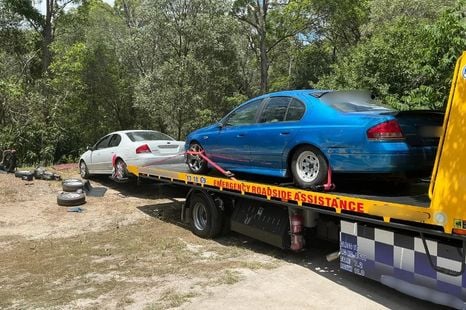 Hoons in Ford Falcons busted for wild New Year's Eve bridge takeover