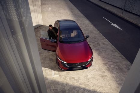 2026 Mazda 6e price and specs