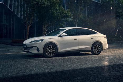 2026 BYD Seal 6 price and specs