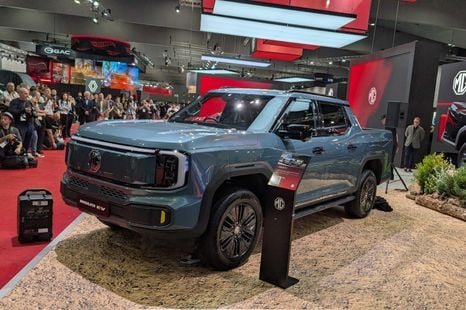 MG Australia previews expanded ute range with EV, black edition