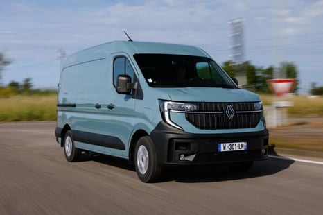 2026 Renault Master: New-gen diesel and electric van priced for Australia