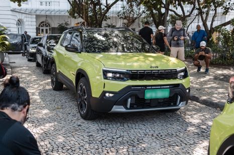 2026 Jeep Avenger facelift with illuminated grille unveiled
