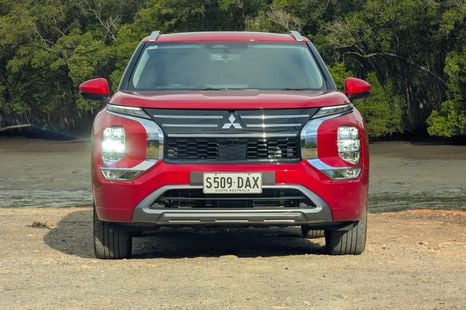 Mitsubishi ASX, Outlander hybrid SUVs in development, and the ASX may not be a Renault – report