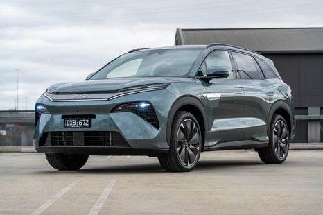 2027 BYD Sealion 8 review