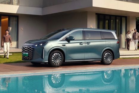 BYD M9 approved for Australia: Is a Chinese brand finally serious about taking on the Kia Carnival?