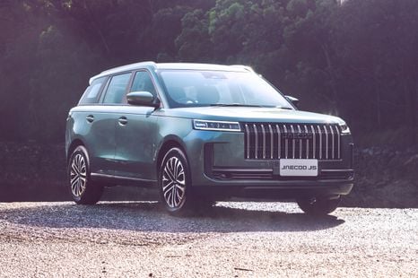 2026 Jaecoo J5 prices: Chery’s “step up” brand offers its cheapest petrol-powered model yet