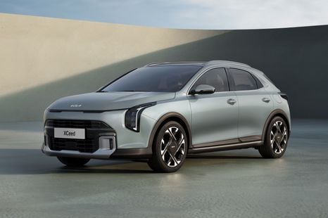 Kia won’t abandon petrol power in EV transition, gives another ageing ICE car an update