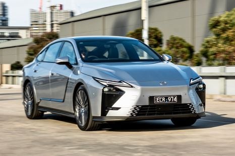 2026 Lexus ES350e Sports Luxury review