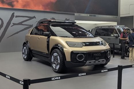 China's iCaur Robox is a futuristic but strangely spelled off-roader concept