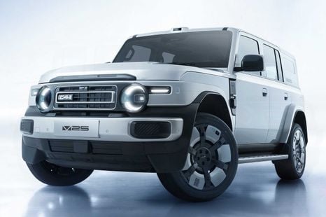 2027 iCaur V27: Chinese SUV looks like a G-Wagen but is the size of a Toyota RAV4