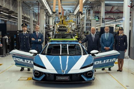 Lamborghini Temerario joins Italian police fleet for life-saving missions