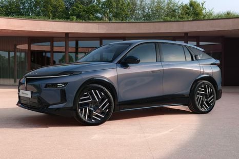Lancia Gamma unveiled as brand's first SUV
