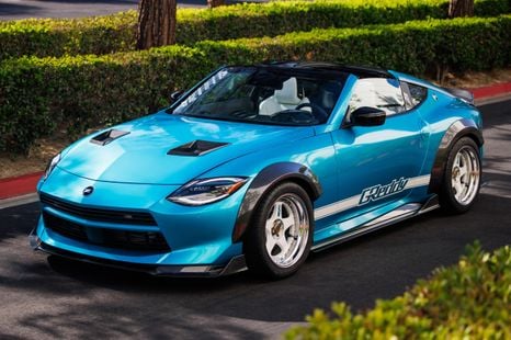 Nissan Z Kaze concept opens up with a retro T-top design