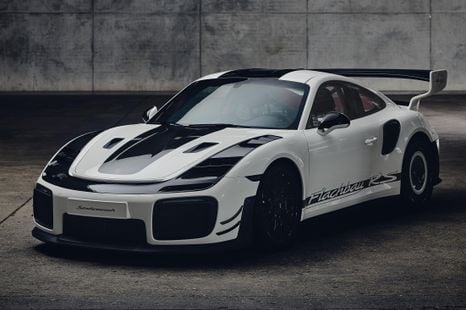 Porsche Flachbau RS revives the 'slantnose' design for a one-off