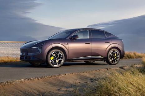 2027 Xpeng L03 mid-size SUV priced from under $42,000 with EV and EREV options