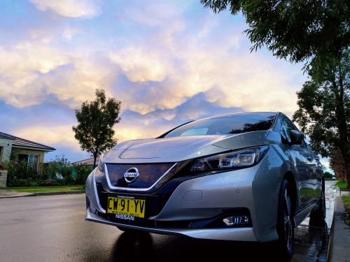 2020 Nissan Leaf infotainment review