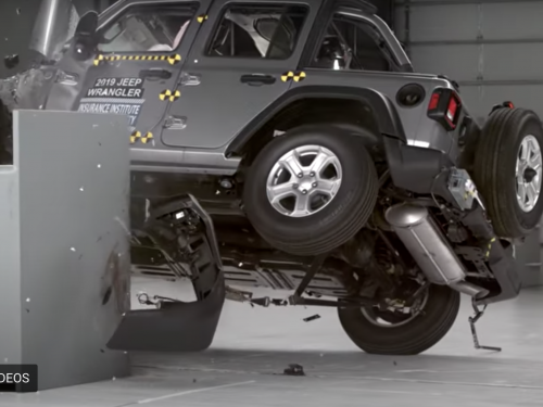 Jeep Wrangler tips in American crash testing