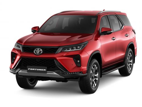 2020 Toyota Fortuner revealed, here in August