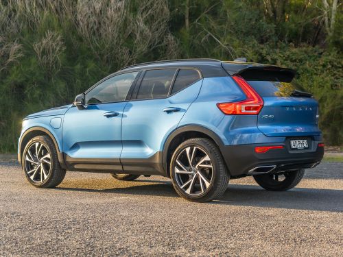 2020 Volvo XC40 Recharge plug-in hybrid T5 R-Design review