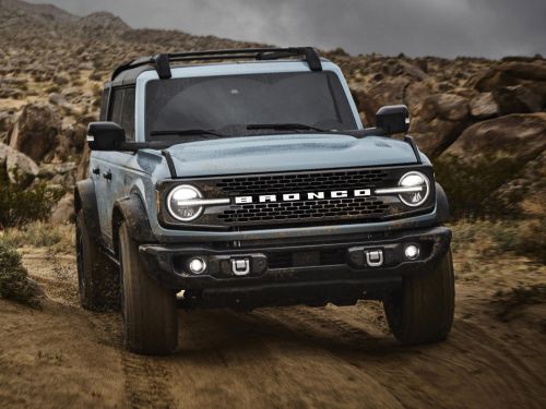 2021 Ford Bronco: Rugged reborn off-roader revealed