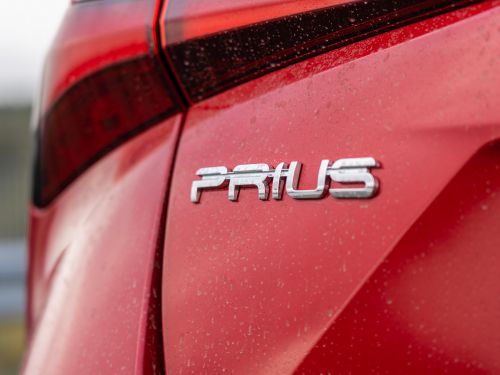 Toyota Prius: Fifth-generation car to be a hybrid tech 'front-runner'
