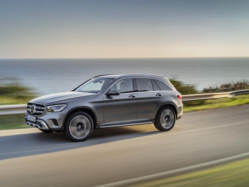 Mercedes-Benz recalls five MY20 models due to rear seat fault