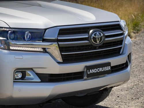 2021 Toyota LandCruiser 300 Series launch delayed - report