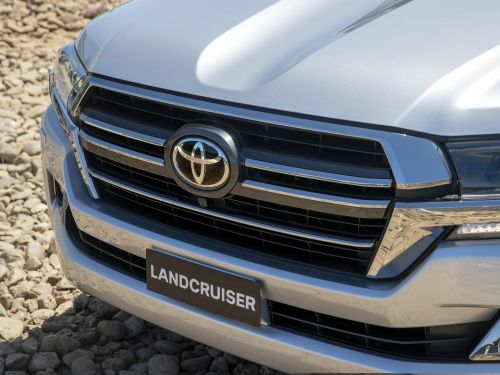 Toyota backs LandCruiser to succeed without V8