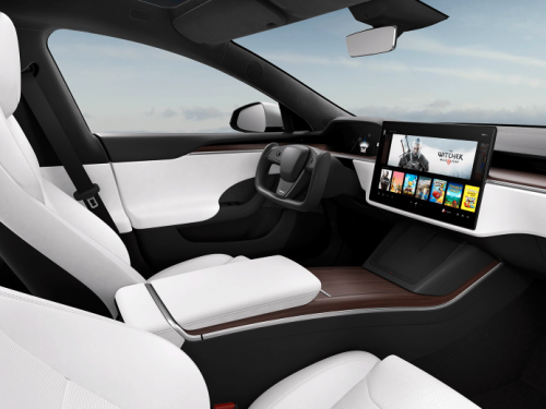 Tesla Model S, Model X get tilting screen