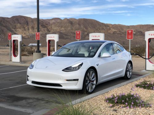Tesla Model 3 wait times blow out to 7 months