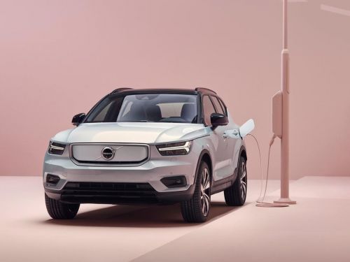 2022 Volvo XC40 Recharge Pure Electric price and specs