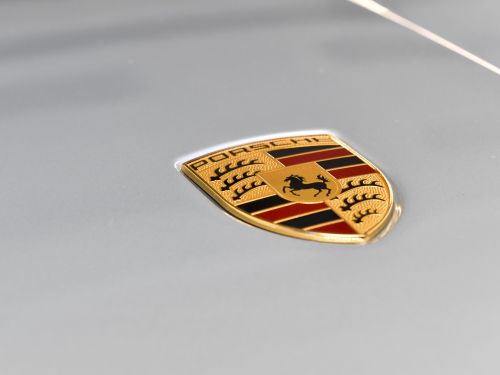 Porsche 911 hybrid coming - report