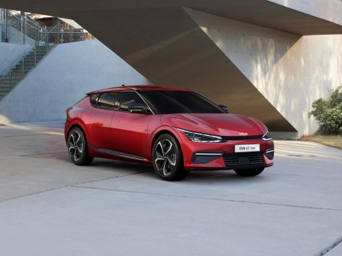 Kia EV6 here in the first half of 2022, GT coming after