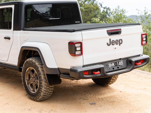 Jeep sets reveal date for updated Gladiator ute