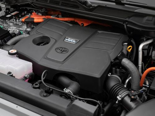 Toyota LandCruiser 300 hybrid engine revealed?