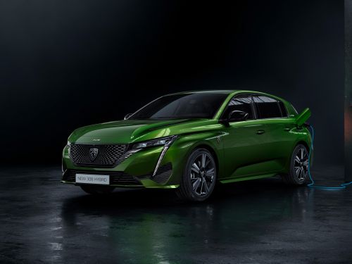 Peugeot 308 delayed until late 2022, plug-in hybrid coming