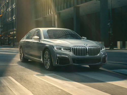 BMW ending V12 production with special 7 Series