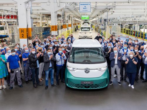 2022 Volkswagen ID. Buzz series production starts