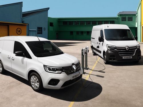 2024 Renault Master E-Tech EV van coming to Australia
