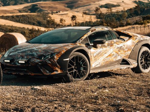 Lamborghini Huracan Sterrato to debut in December