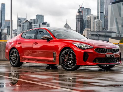 Are these our first details about the electric Kia Stinger?