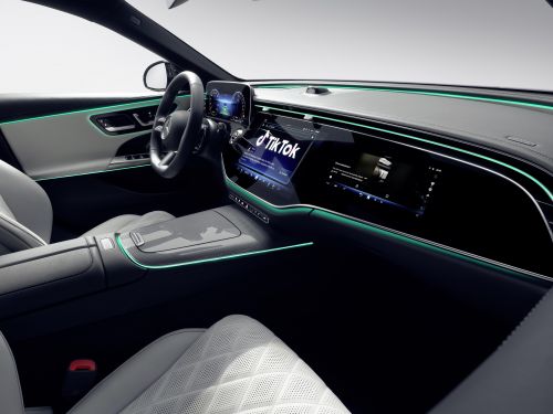 2024 Mercedes-Benz E-Class lets you play TikToks and Angry Birds