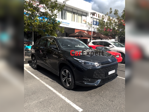 2025 MG HS: New SUV spied in Australia as launch nears