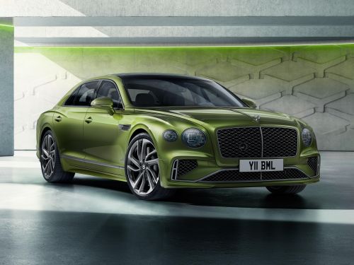 2025 Bentley Flying Spur: Luxury limo trades W12 for plug-in V8 power