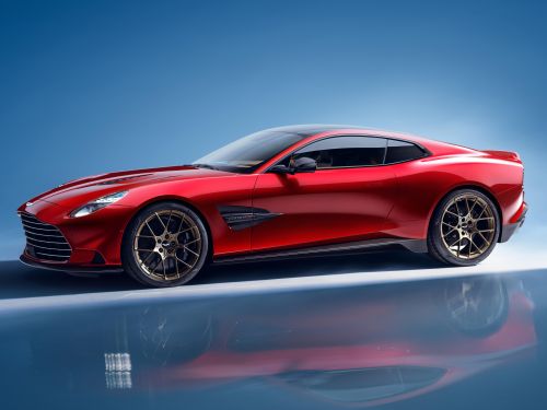 2025 Aston Martin Vanquish: V12 power lives to die another day